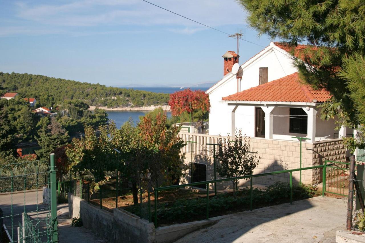 פוסטיר Apartments By The Sea Splitska, Brac - 2923 מראה חיצוני תמונה